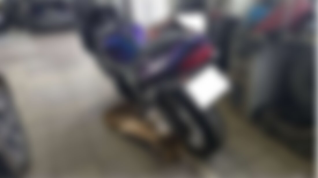 Honda CBR900RR 1998 г