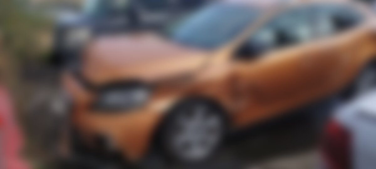 Volvo V40 2013 г