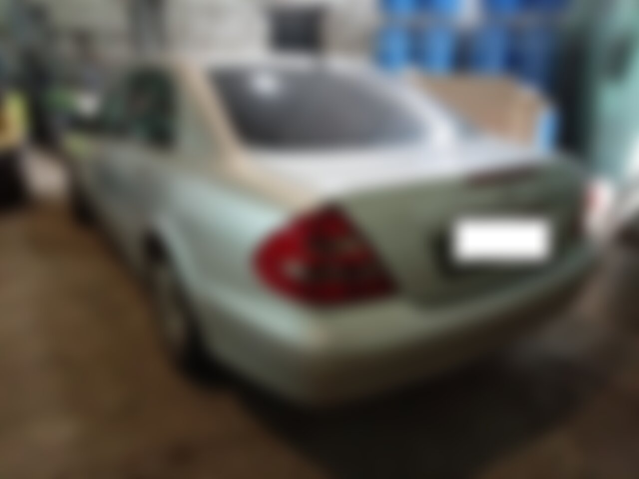 Mercedes-Benz E220 2002 г